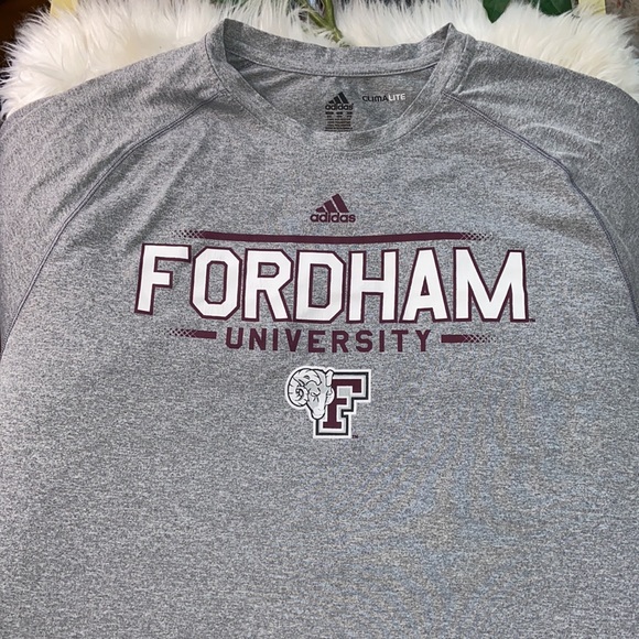 Adidas Fordham University Crewneck Short Sleeve Tee Size 2XL Unisex! - Picture 1 of 15